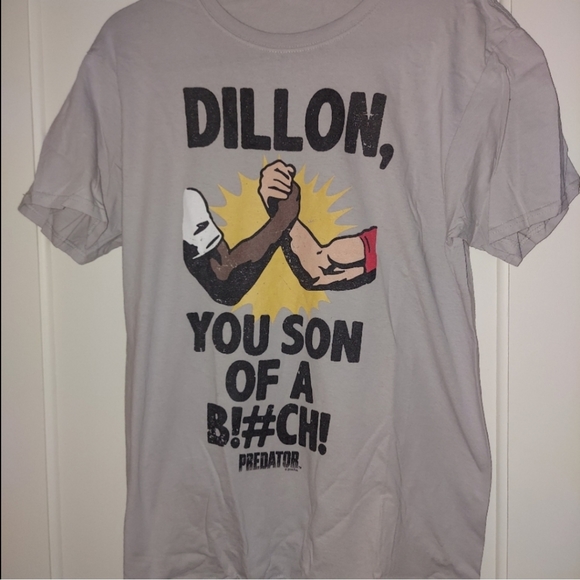 Fruit of the Loom~Retro 80's Gray Predator Unisex Short Sleeve T-shirt - Picture 5 of 10